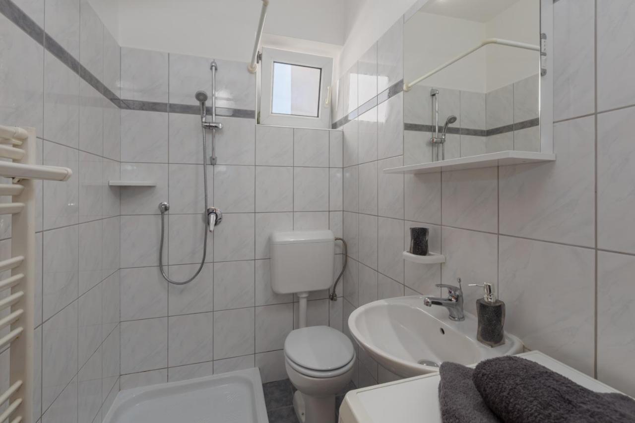 Apartments Emil Pula Dış mekan fotoğraf