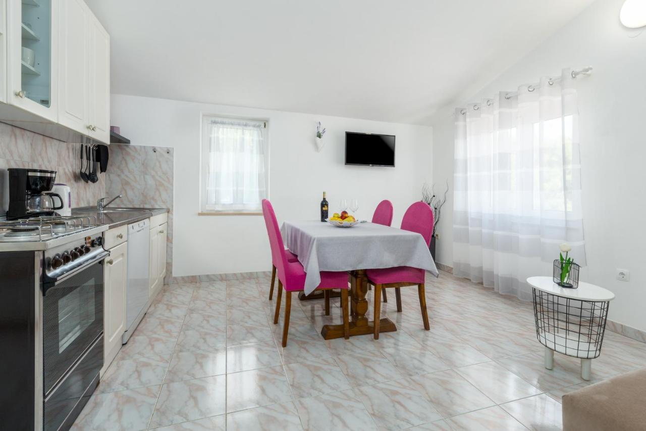 Apartments Emil Pula Dış mekan fotoğraf