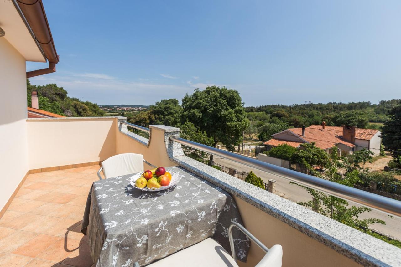 Apartments Emil Pula Dış mekan fotoğraf