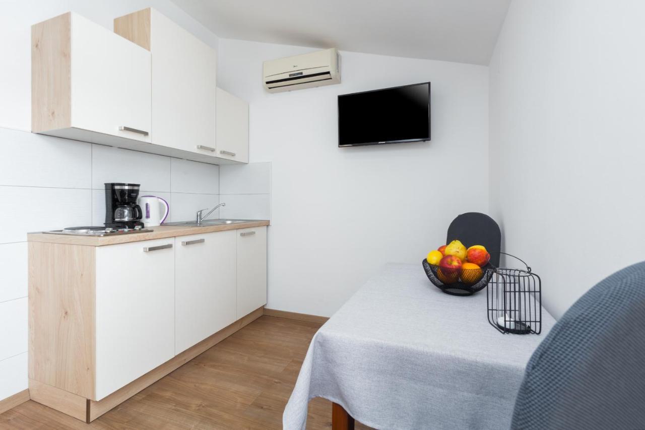 Apartments Emil Pula Dış mekan fotoğraf